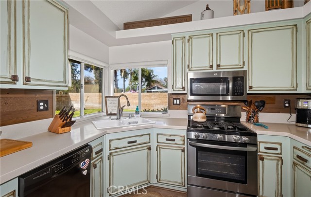 Detail Gallery Image 14 of 25 For 13500 San Lucas, Yucaipa,  CA 92399 - 3 Beds | 2 Baths