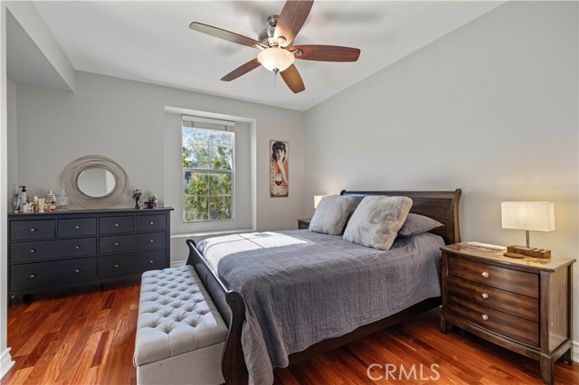 23402 Brookdale Lane, Valencia CA: https://media.crmls.org/medias/56bce73d-6ec5-403a-9f82-21ea403d4547.jpg