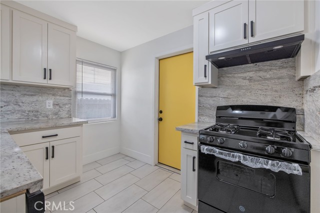 Detail Gallery Image 29 of 35 For 3803 E Clinton Ave, Fresno,  CA 93703 - 3 Beds | 1 Baths