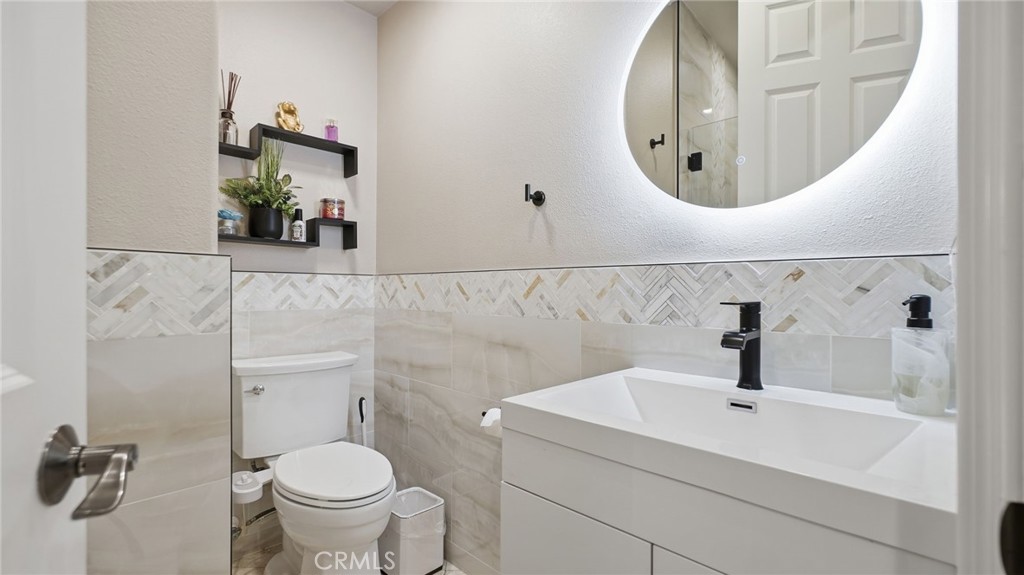 MLS #OC26116446 image #40