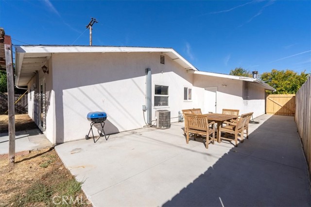 Detail Gallery Image 11 of 42 For 1260 Lana St, Paso Robles,  CA 93446 - 3 Beds | 2 Baths