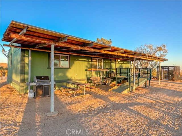 Detail Gallery Image 6 of 56 For 44080 Lanfair Rd, Needles,  CA 92363 - 3 Beds | 3 Baths