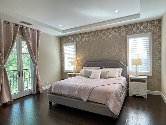 Detail Gallery Image 5 of 25 For 56 Purple Jasmine, Irvine,  CA 92620 - 4 Beds | 3 Baths