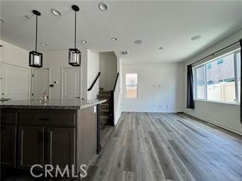 https://media.crmls.org/medias/56bf93d2-d1f8-459c-9c7d-06463ec7e74d.jpg?preset=X-Large
