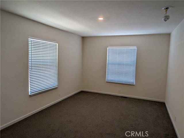 Detail Gallery Image 17 of 21 For 2240 Golden Oak Ln #117, Merced,  CA 95341 - 3 Beds | 2 Baths