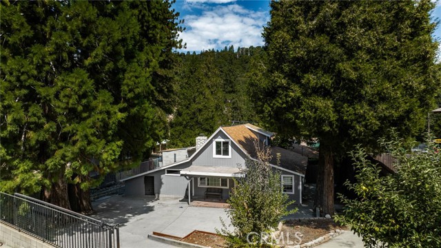 Detail Gallery Image 30 of 50 For 320 Skyview Ln, Crestline,  CA 92322 - 4 Beds | 2 Baths