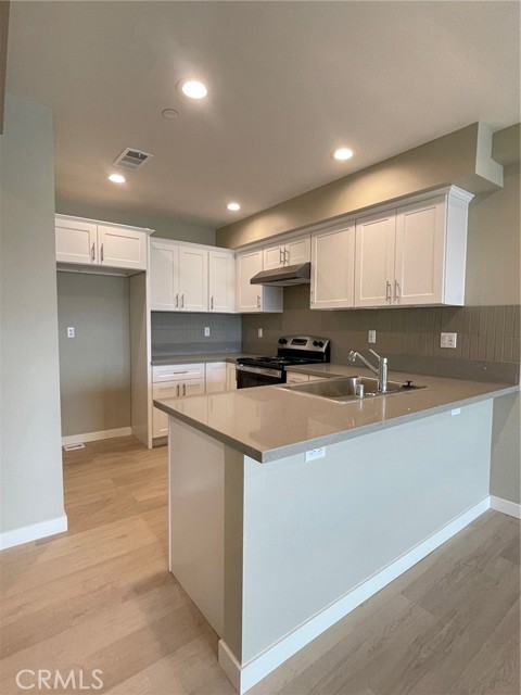 4251 E Live Oak Ave # 5, Arcadia, California 91006, 3 Bedrooms Bedrooms, ,3 BathroomsBathrooms,Residential,For Sale,4251 E Live Oak Ave # 5,CRAR24006381