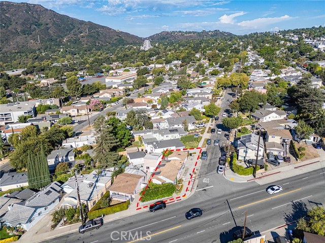 4357 Pennsylvania Avenue, Glendale CA: https://media.crmls.org/medias/56bff2f6-f569-4365-ab4e-10ada6872948.jpg