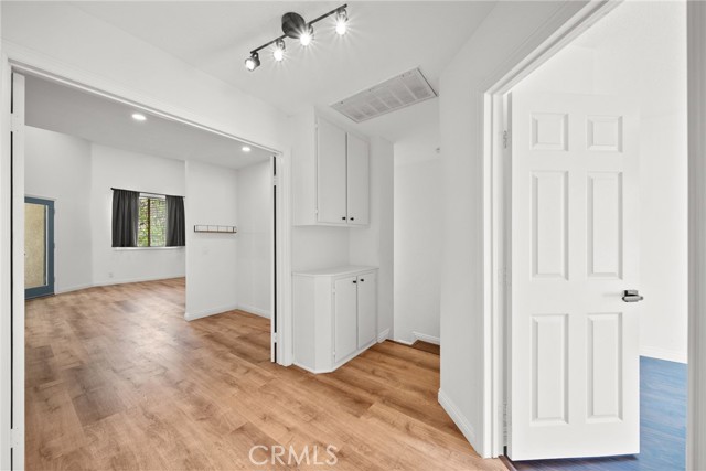 Detail Gallery Image 23 of 37 For 25725 Perlman #127,  Stevenson Ranch,  CA 91381 - 3 Beds | 2/1 Baths