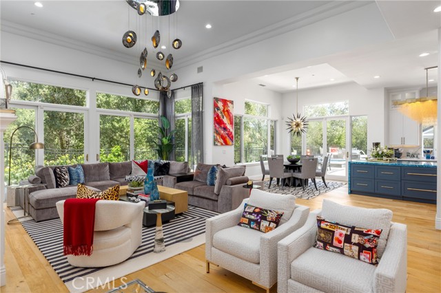 Image 8 of 70 For 8 Palomino  