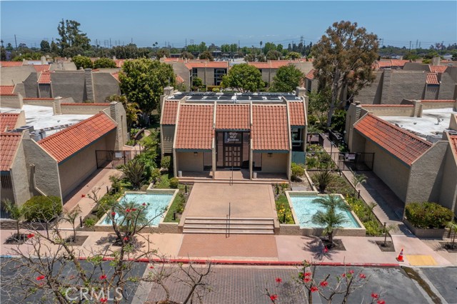 958 Palo Verde Avenue, Long Beach CA: https://media.crmls.org/medias/56c1ef15-48df-4cf8-bf02-2f341cafd1c0.jpg