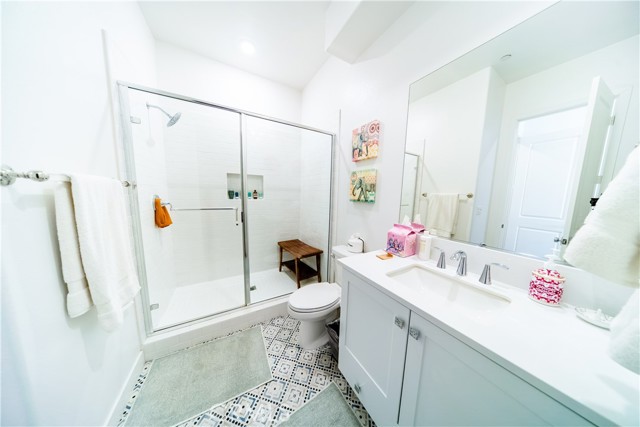 Detail Gallery Image 13 of 31 For 151 Sash, Irvine,  CA 92618 - 4 Beds | 3/1 Baths