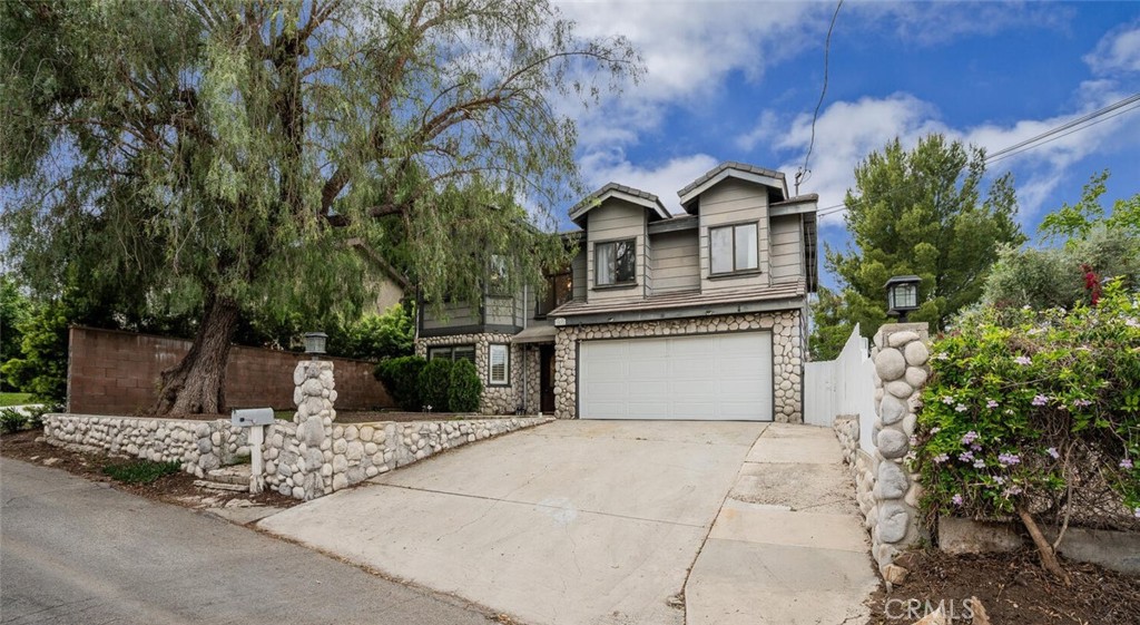 3537 Gladiola Drive