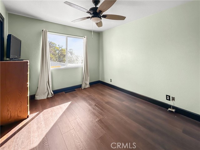 Detail Gallery Image 11 of 16 For 6149 Kanaka Ave, Oroville,  CA 95966 - 3 Beds | 2 Baths