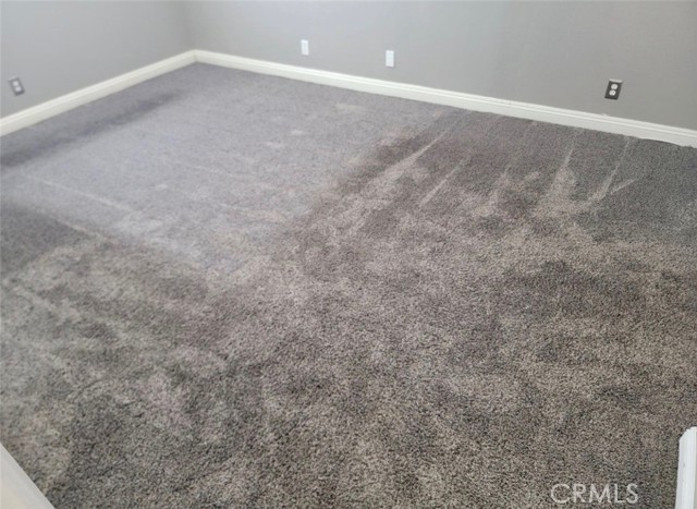 Detail Gallery Image 7 of 19 For 7598 Honeysuckle, Fontana,  CA 92336 - 3 Beds | 2/1 Baths