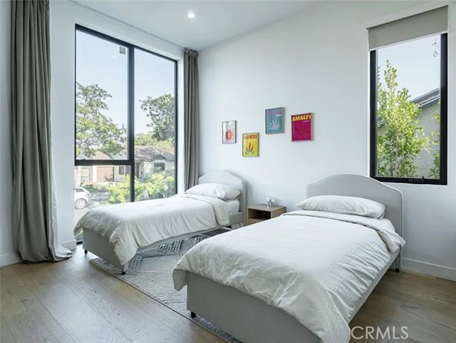Detail Gallery Image 20 of 23 For 12136 Clarkson Rd Rd, Los Angeles,  CA 90064 - 3 Beds | 2/1 Baths