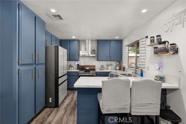 15454 Raymond, Fontana CA: https://media.crmls.org/medias/56c330a3-3938-4992-ae14-b39ed51691d8.jpg