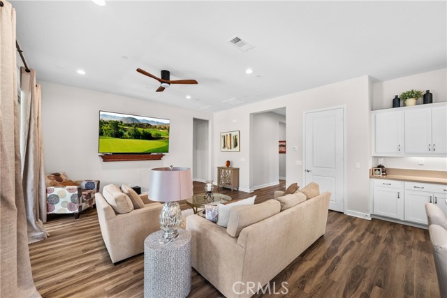24184 Crestley Drive, Corona CA: https://media.crmls.org/medias/56c36ff0-e216-46a0-a93d-6151c058fb3a.jpg