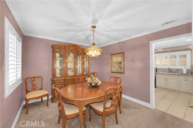 Detail Gallery Image 8 of 28 For 12111 Reagan St, Los Alamitos,  CA 90720 - 3 Beds | 3 Baths