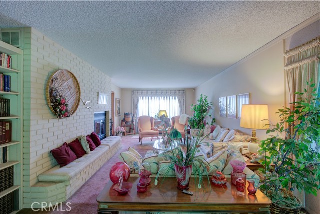 2341 Village Circle Drive, Atwater CA: https://media.crmls.org/medias/56c46e49-f46c-4833-bbcf-c3611e849725.jpg