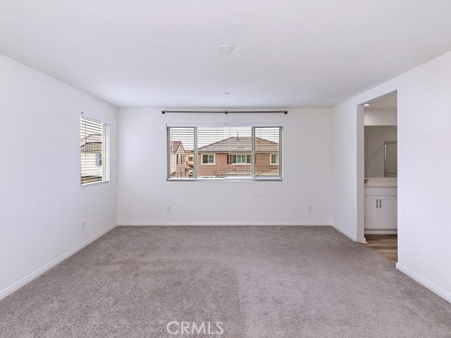 https://media.crmls.org/medias/56c4f9fd-72ee-4ffc-802f-6de7e592baaf.jpg?preset=X-Large