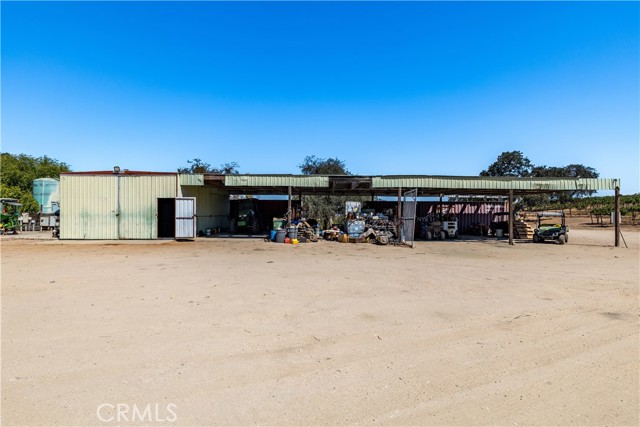 4825 Mill Road, Paso Robles CA: https://media.crmls.org/medias/56c52ed6-8117-4c58-bd4b-c37f8fe144ef.jpg