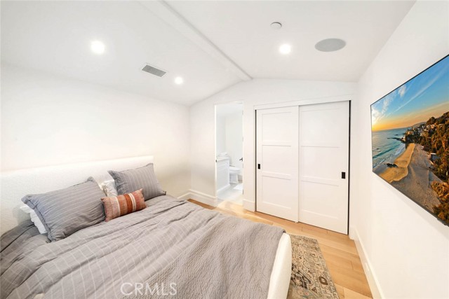 Detail Gallery Image 13 of 22 For 519 .5 Larkspur Ave, Corona Del Mar,  CA 92625 - 2 Beds | 2/1 Baths