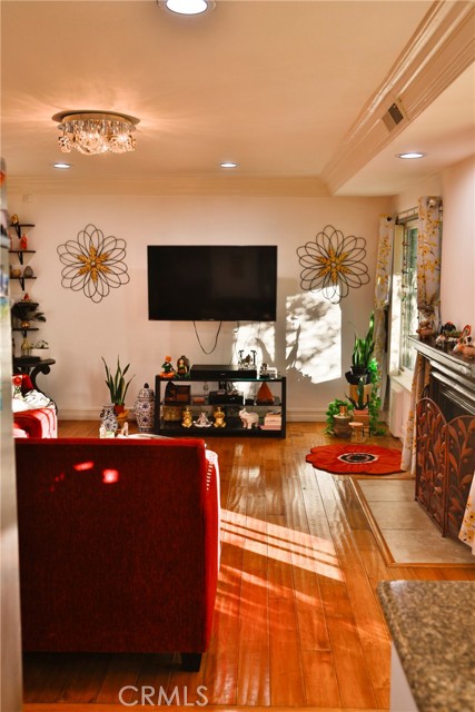 Detail Gallery Image 15 of 31 For 1129 Heatherview, Oak Park,  CA 91377 - 3 Beds | 2/1 Baths