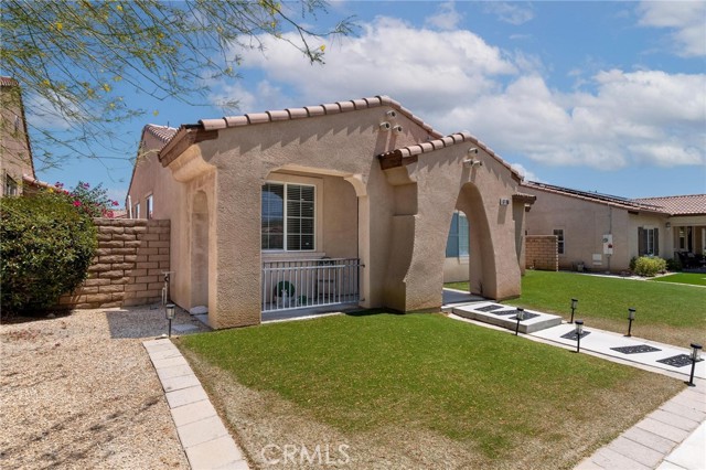 67760 Rio Vista Drive, Cathedral City CA: https://media.crmls.org/medias/56c6d1c5-a6a8-4f72-867a-971ea52f5287.jpg