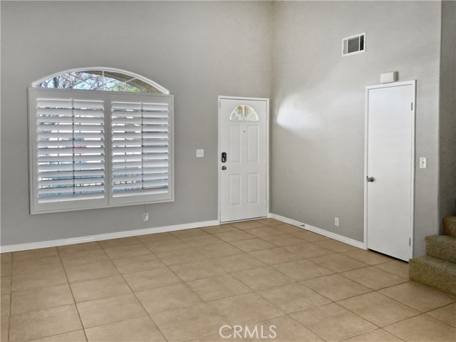Detail Gallery Image 7 of 27 For 12787 Appian Ave, Victorville,  CA 92395 - 4 Beds | 2/1 Baths