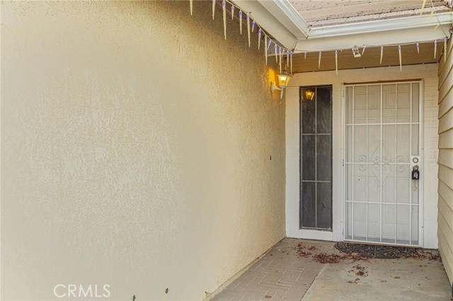 Detail Gallery Image 6 of 34 For 38659 Angele Trumpet Ct, Palmdale,  CA 93550 - 3 Beds | 2 Baths