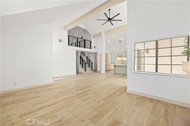 Detail Gallery Image 5 of 38 For 42502 5nd St, Quartz Hill,  CA 93536 - 5 Beds | 3 Baths