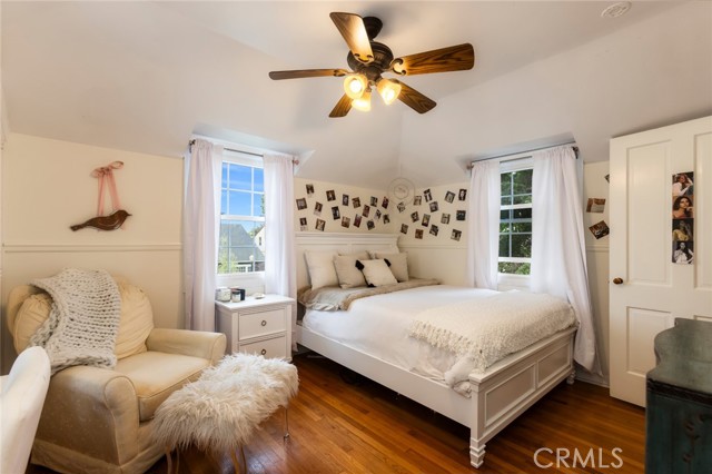 Detail Gallery Image 62 of 70 For 4225 Myrtle Ave, Long Beach,  CA 90807 - 5 Beds | 3/1 Baths