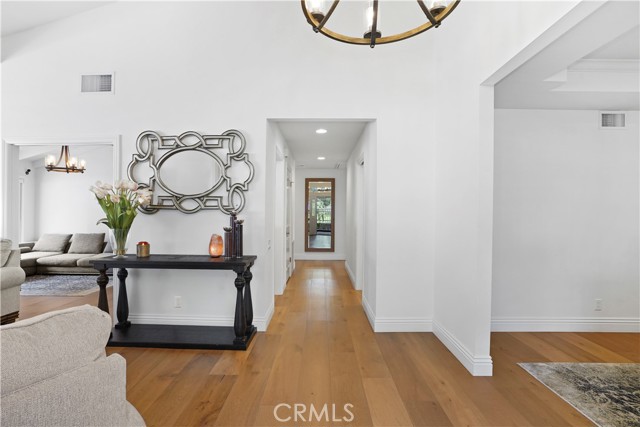 56c93cdd Af76 44d0 B138 1bc71639c3f5