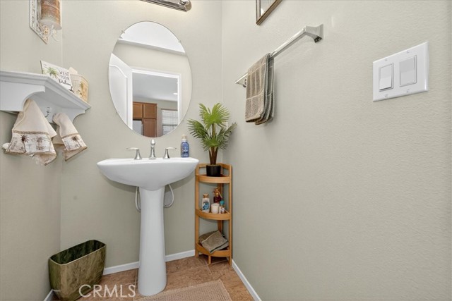 Detail Gallery Image 24 of 48 For 8541 Oak Barrel #1, Rancho Cucamonga,  CA 91730 - 3 Beds | 2/1 Baths
