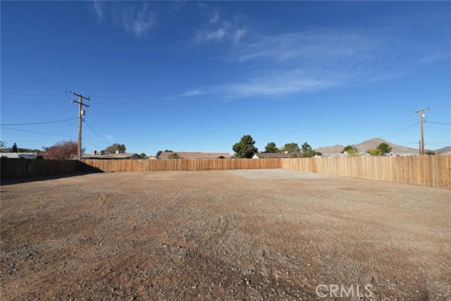 Detail Gallery Image 12 of 14 For 15514 Dale Evans, Apple Valley,  CA 92307 - 3 Beds | 2 Baths