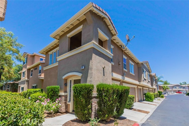 Detail Gallery Image 1 of 1 For 26325 Arboretum Way #506,  Murrieta,  CA 92563 - 2 Beds | 2 Baths