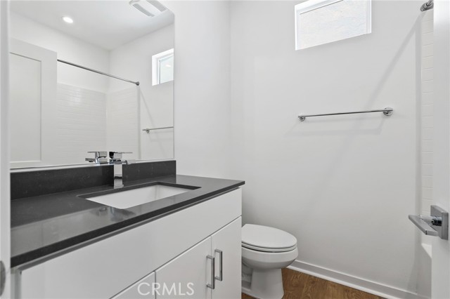 139 Jessup Way, Tustin CA: https://media.crmls.org/medias/56cb8ce9-ec82-4b98-8ff9-3c55b0b31bb6.jpg