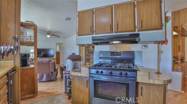 Detail Gallery Image 15 of 62 For 1255 Brentwood Way, Hemet,  CA 92545 - 3 Beds | 2 Baths