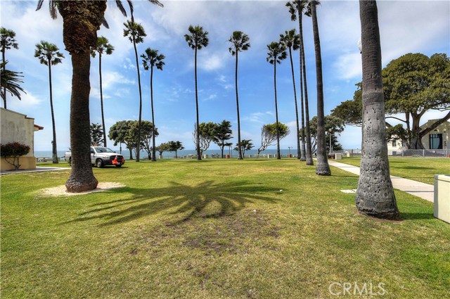 531 Esplanade, Redondo Beach, California 90277, 2 Bedrooms Bedrooms, ,2 BathroomsBathrooms,Residential,Sold,Esplanade,PV17077678