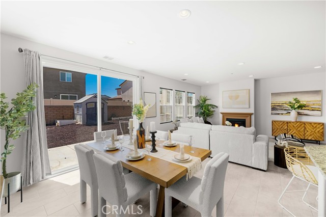 7659 Prairie Drive, Riverside CA: https://media.crmls.org/medias/56cded82-83ff-4172-bd8d-d2dde311d0b9.jpg