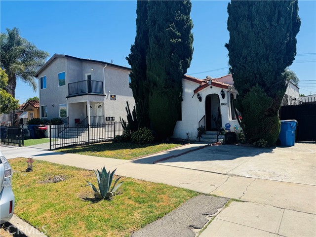 3500 S Norton Avenue, Los Angeles CA: https://media.crmls.org/medias/56cf29a3-62c9-45f1-81df-42dda6b7541e.jpg