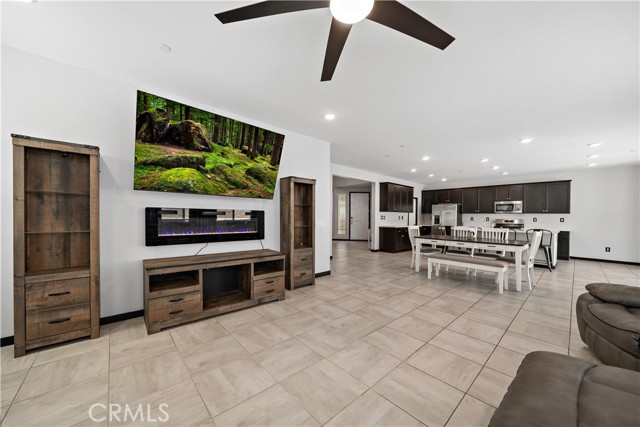 Detail Gallery Image 20 of 72 For 30924 Falling Star Pl, Murrieta,  CA 92563 - 4 Beds | 3 Baths
