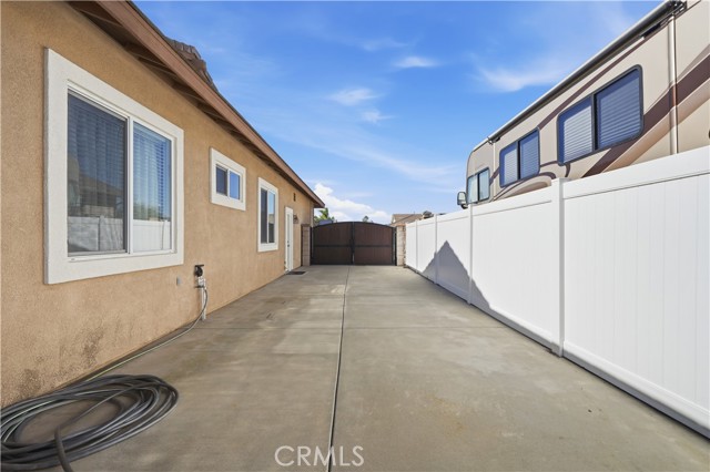 Detail Gallery Image 11 of 43 For 41732 Mesquite Ln, Murrieta,  CA 92562 - 4 Beds | 2/1 Baths