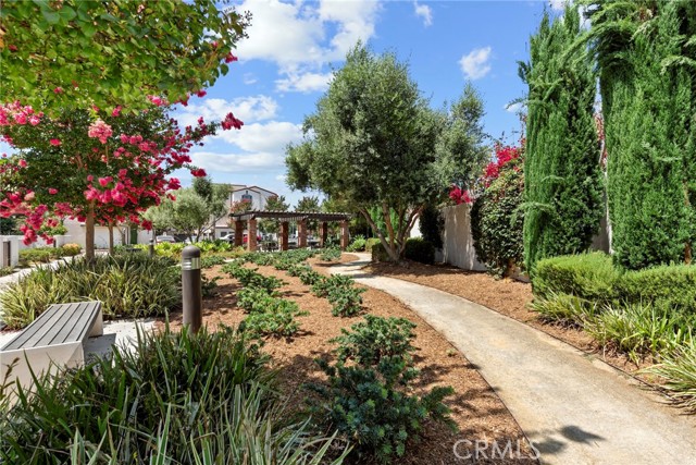 Detail Gallery Image 27 of 32 For 645 W Foothill Bld #10,  Glendora,  CA 91741 - 3 Beds | 4 Baths