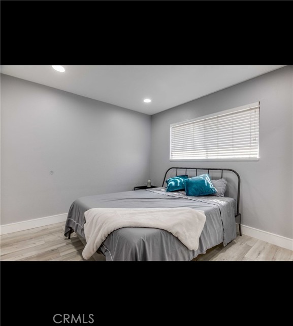 Detail Gallery Image 19 of 31 For 10664 Morning Glory Avenue, Fountain Valley,  CA 92708 - 5 Beds | 2 Baths