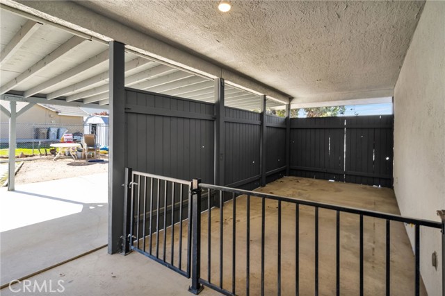 Detail Gallery Image 31 of 40 For 16757 Danbury, Hesperia,  CA 92345 - 3 Beds | 2 Baths