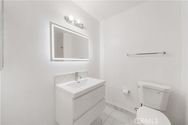 Detail Gallery Image 27 of 45 For 1818 W Garvey Ave #K,  Alhambra,  CA 91803 - 3 Beds | 3 Baths