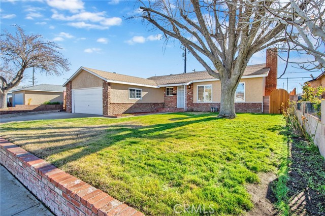 Detail Gallery Image 2 of 43 For 1026 W Avenue J7, Lancaster,  CA 93534 - 4 Beds | 2 Baths