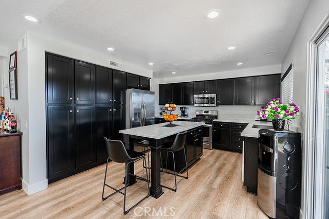 Detail Gallery Image 23 of 56 For 29116 Outrigger, Lake Elsinore,  CA 92530 - 4 Beds | 2/1 Baths